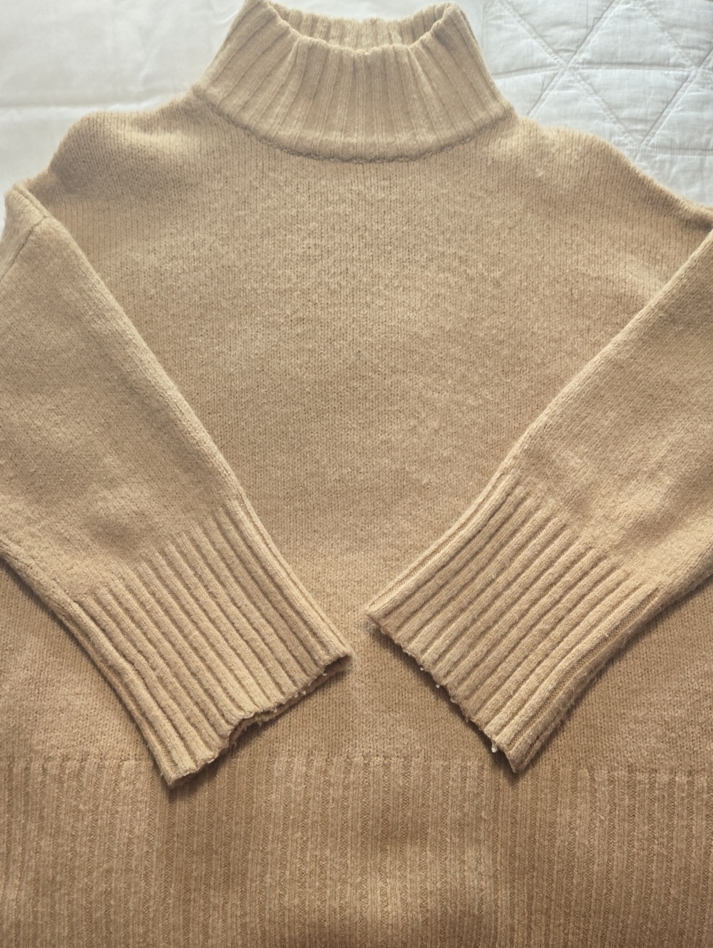 Topshop Cream-Beige Turtleneck Sweater